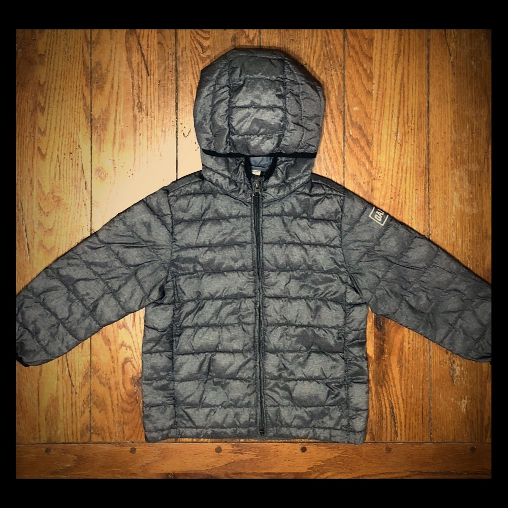 BABYGAP BOYS GRAPHITE PUFFER COAT 4T EUC